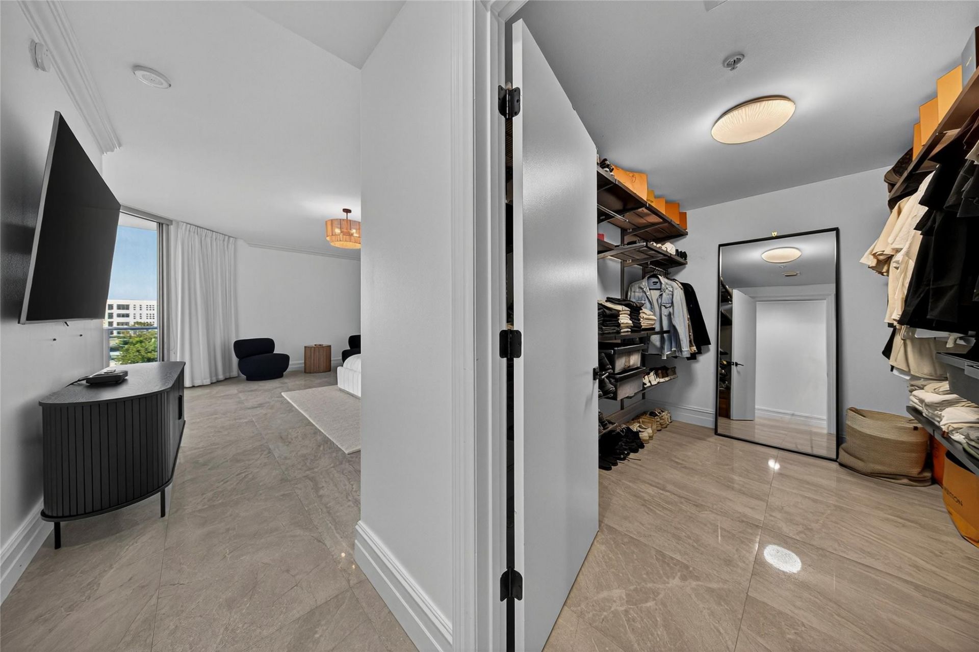 17301 Biscayne Boulevard, Unit 506, Aventura, FL 33160 Photo