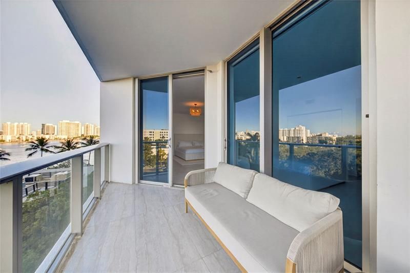 17301 Biscayne Boulevard, Unit 506, Aventura, FL 33160 Photo