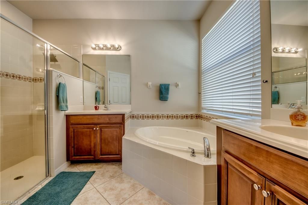 2681 Brightside Ct, Cape Coral, FL 33991 Photo