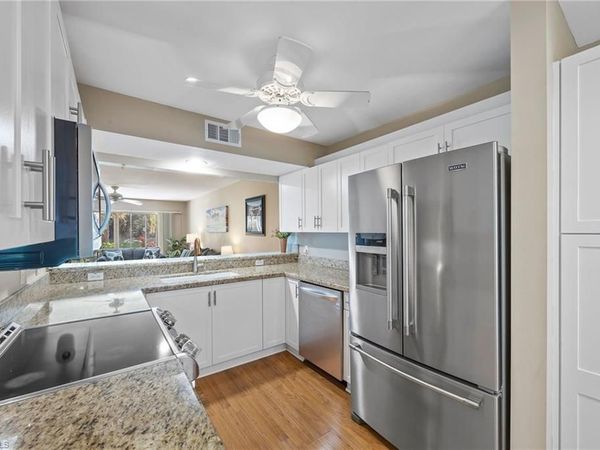 257 Robin Hood CIR, Unit 101, NAPLES, FL 34104