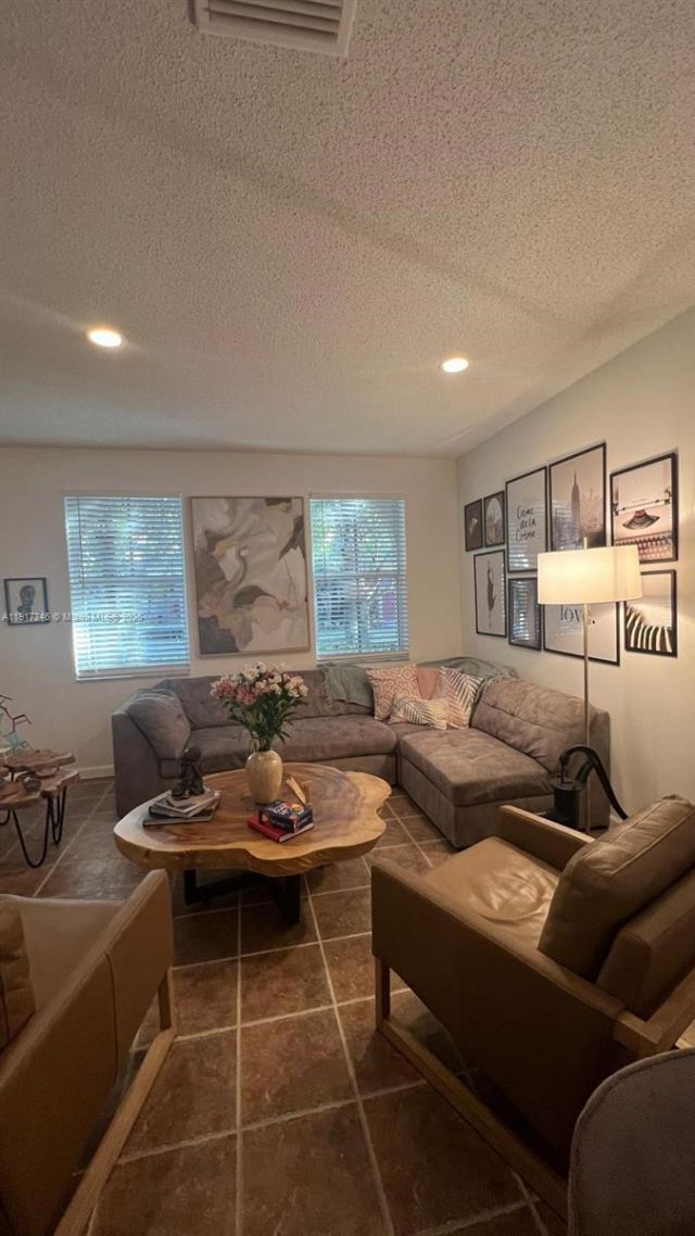 1546 Sandpiper Cir, Unit ., Weston, FL 33327 Photo