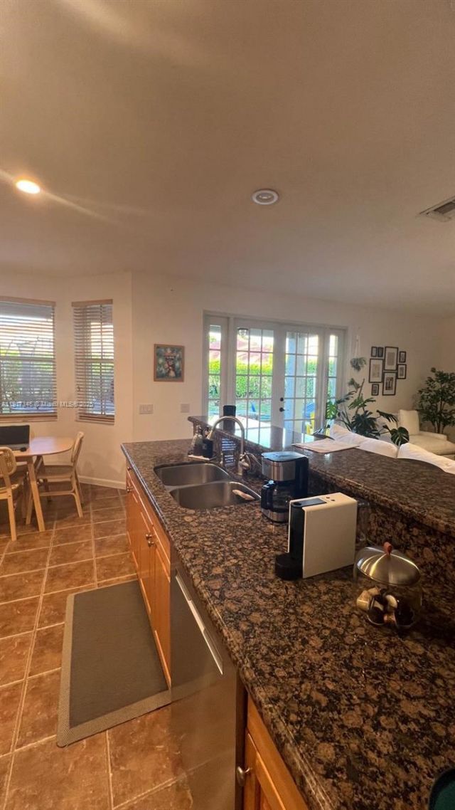 1546 Sandpiper Cir, Unit ., Weston, FL 33327 Photo