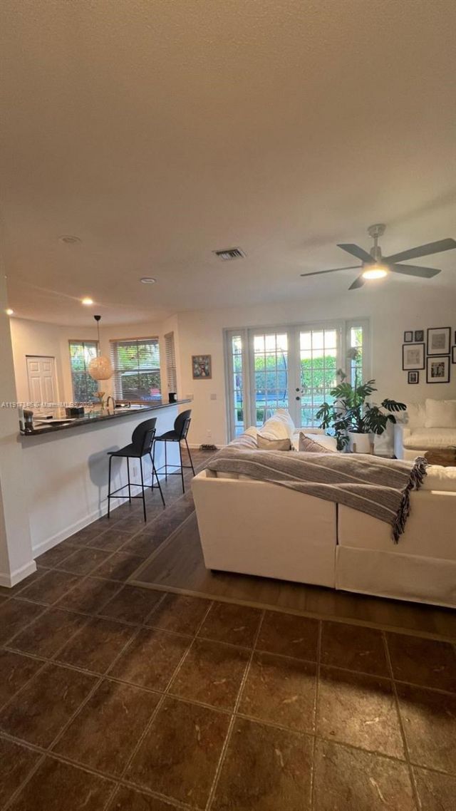 1546 Sandpiper Cir, Unit ., Weston, FL 33327 Photo