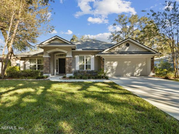 5012 KAREN Street, Fernandina Beach, FL 32034