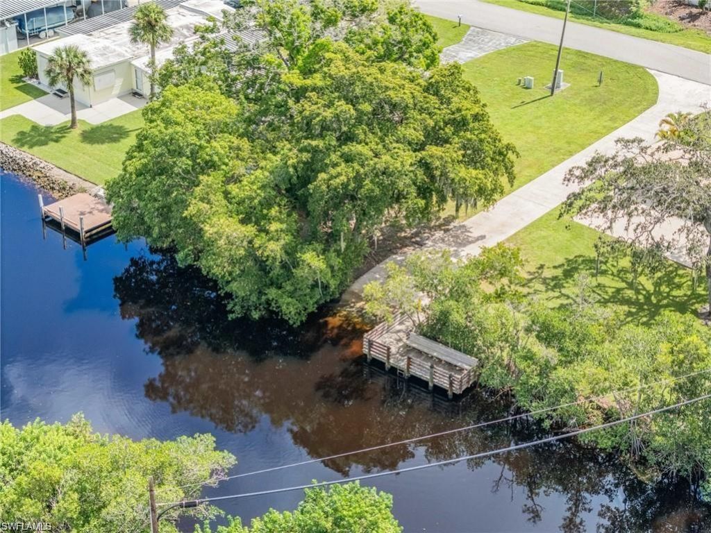 893 Manatee Rd, Naples, FL 34114 Photo