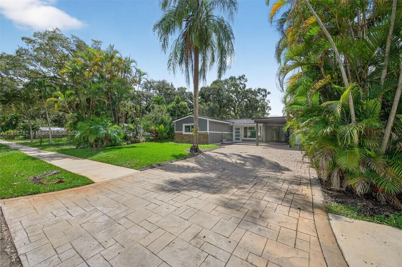 6640 Douglas, Hollywood, FL 33024 Photo