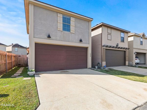 124 Fullerton Lane, Lafayette, LA 70508
