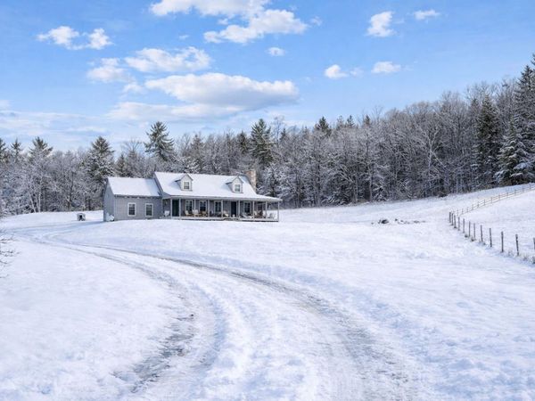292 Brook Road, Chelsea, VT 05038
