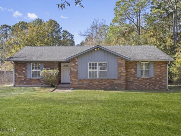 2405 Merida Cove, Gautier, MS 39553