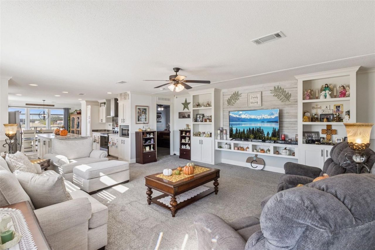 1193 NW 12th Lane, Lake Panasoffkee, FL 33538 Photo