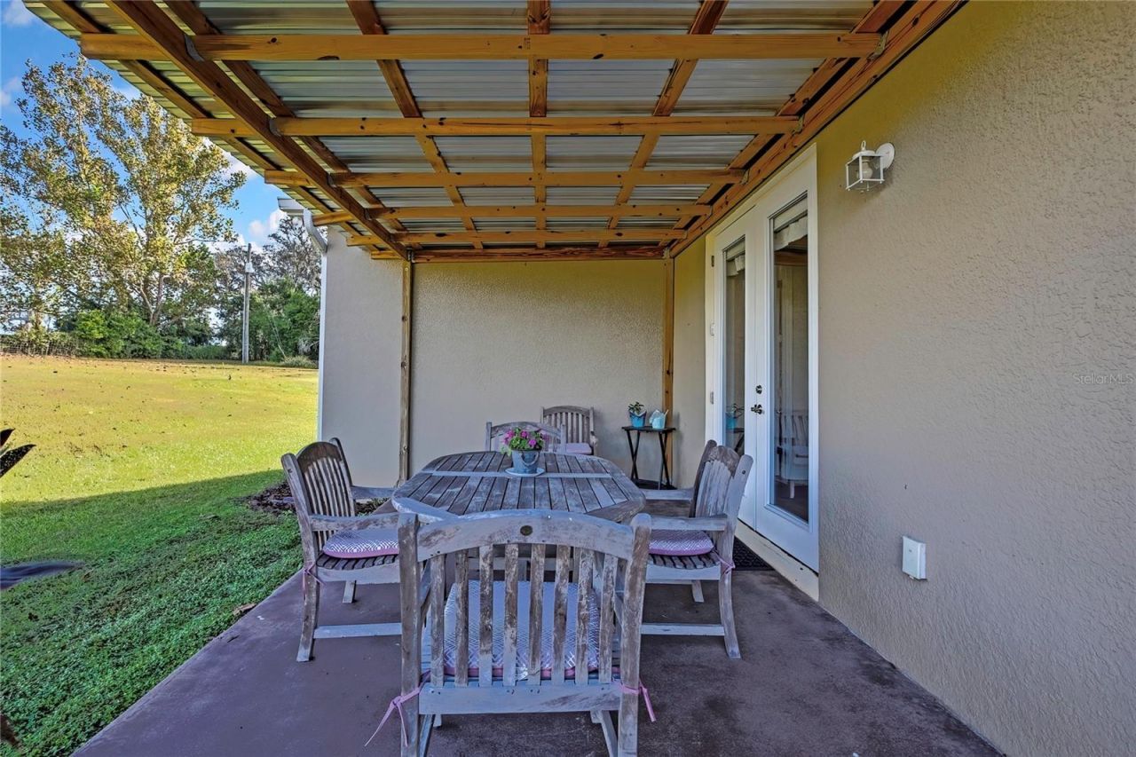 36431 Florrie Mae Lane, Dade City, FL 33523 Photo