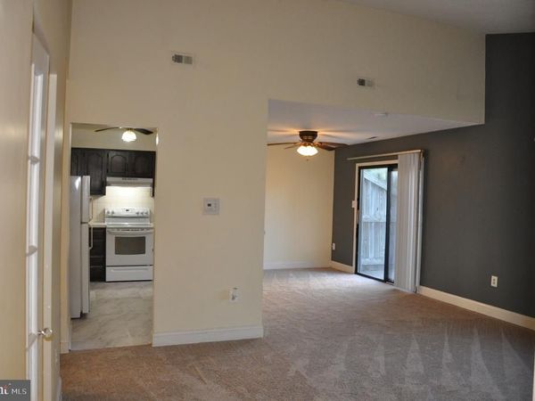 37 CHISWICK DRIVE, LINDENWOLD, NJ 08021