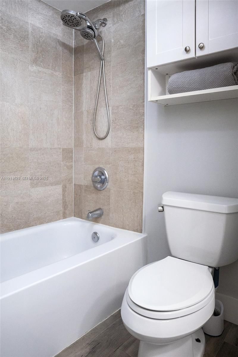 1600 S Ocean Dr, Unit 17D, Hollywood, FL 33019 Photo