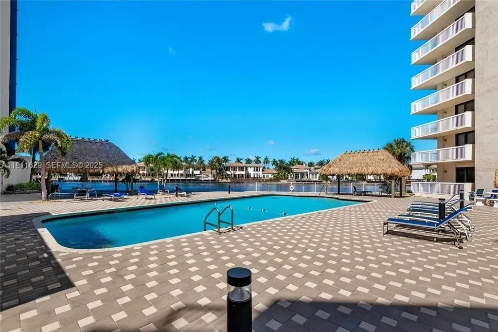 1600 S Ocean Dr, Unit 17D, Hollywood, FL 33019 Photo