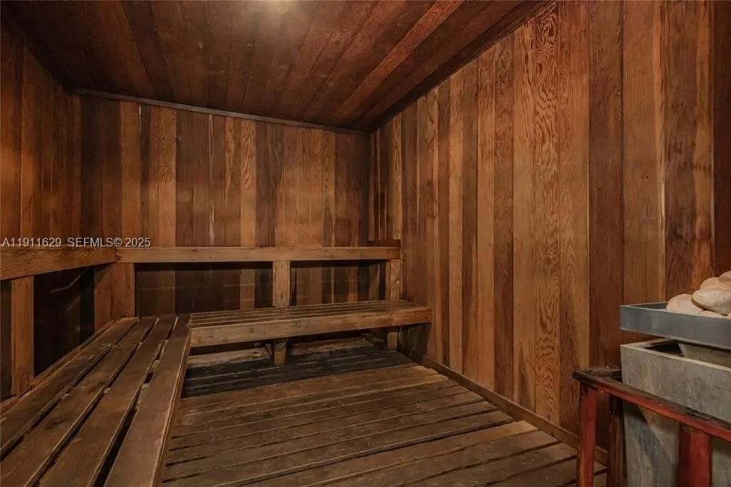 1600 S Ocean Dr, Unit 17D, Hollywood, FL 33019 Photo