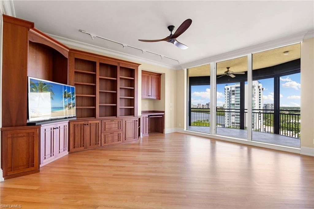 81 Seagate Dr, Unit 1103, Naples, FL 34103 Photo