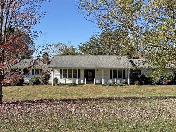 2593 Smith Grove Road, Scottsville, KY 42164