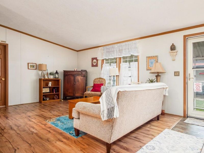 4344 Brett Lane, Columbus, OH 43207 Photo 11