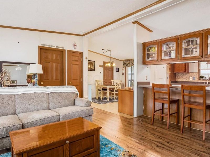 4344 Brett Lane, Columbus, OH 43207 Photo 9