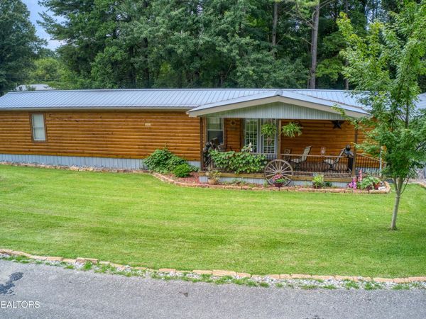 810 Mitchell Lane, Jamestown, TN 38556