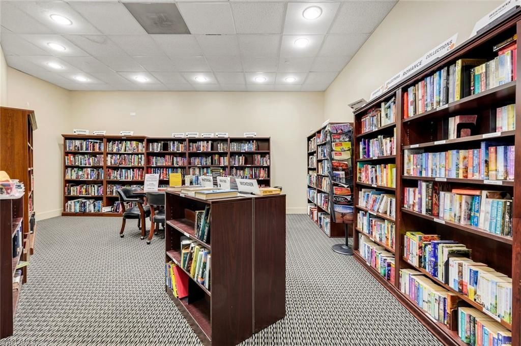 26640 Rosewood Pointe Dr, Unit 105, Bonita Springs, FL 34135 Photo