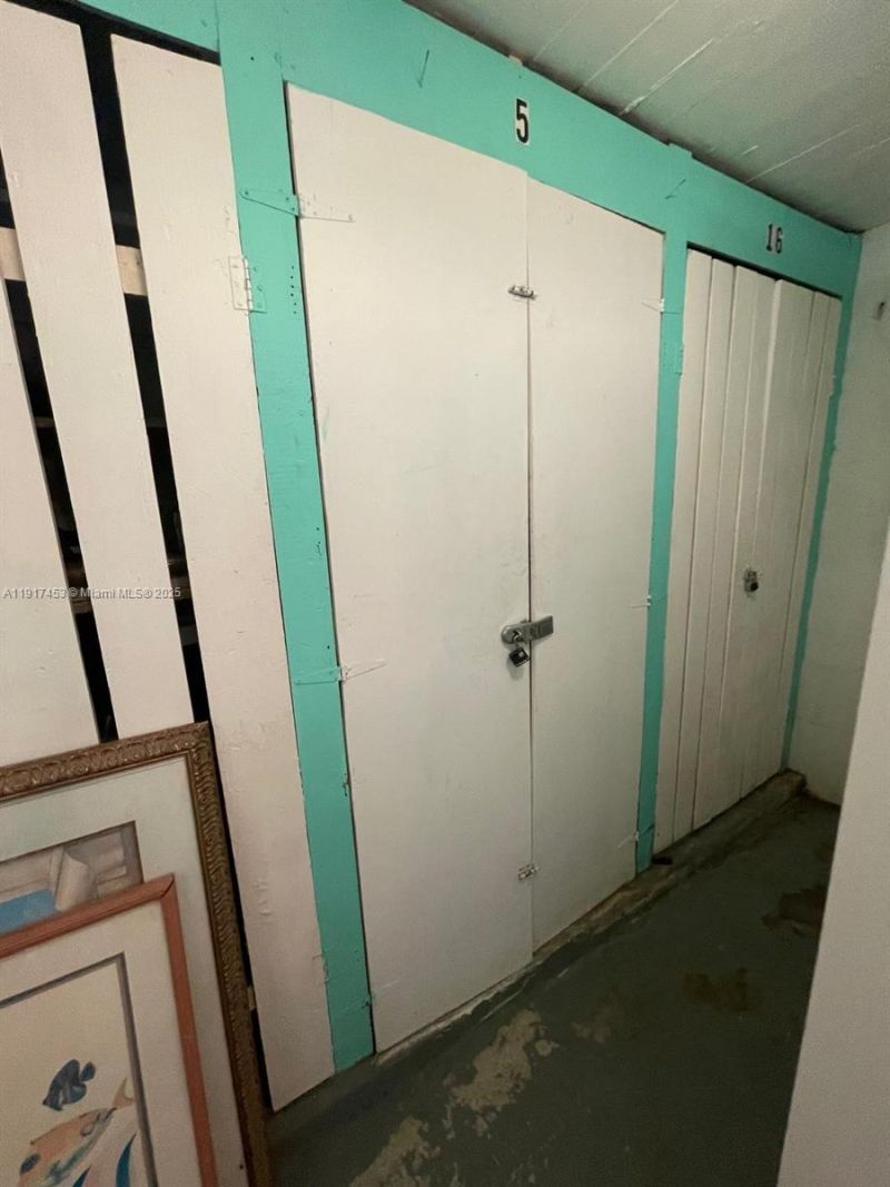 6490 Collins Ave, Unit 5, Miami Beach, FL 33141 Photo