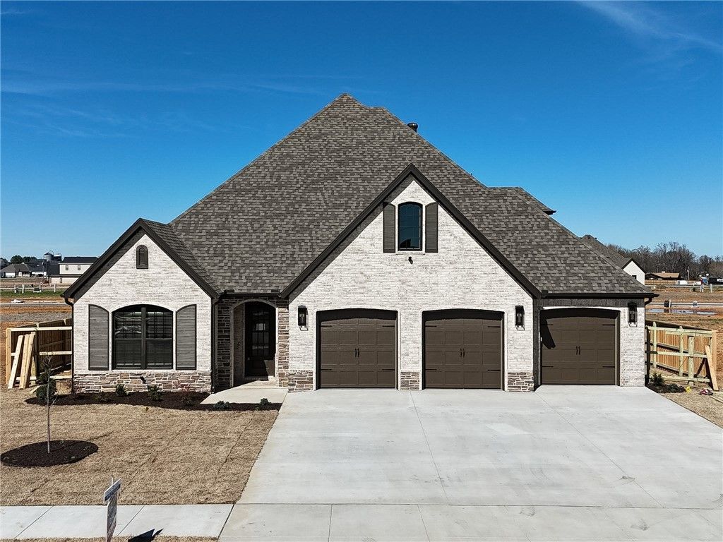 6534 Courtland Avenue, Springdale, AR 72762 Main Photo