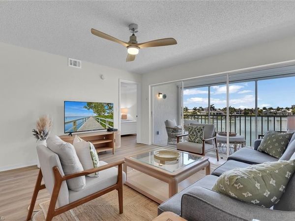 10682 Gulf Shore DR, Unit C205, NAPLES, FL 34108