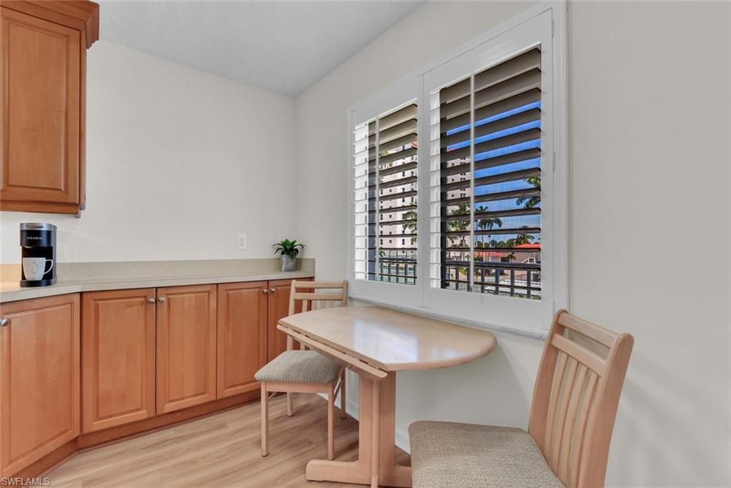 10682 Gulf Shore Dr, Unit C205, Naples, FL 34108 Photo