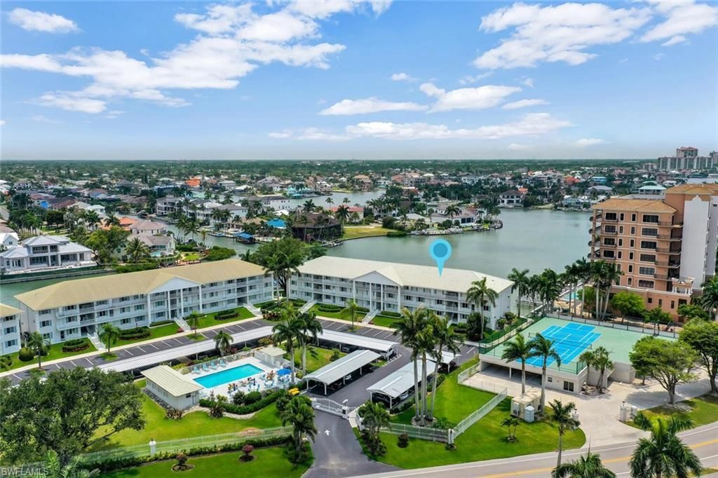 10682 Gulf Shore Dr, Unit C205, Naples, FL 34108 Photo