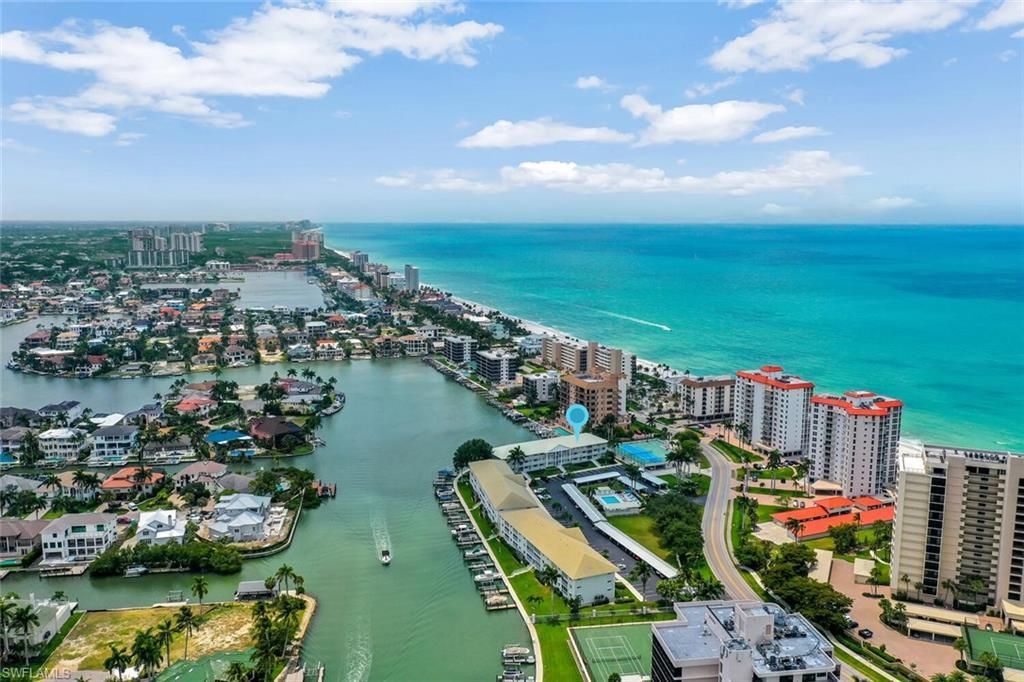 10682 Gulf Shore Dr, Unit C205, Naples, FL 34108 Photo