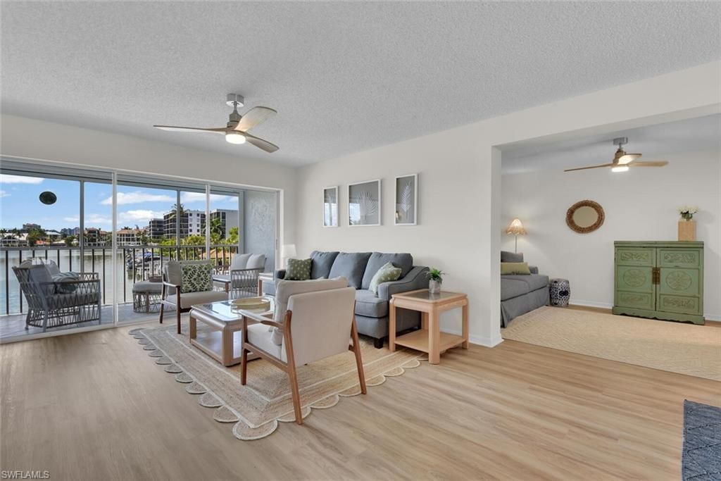 10682 Gulf Shore Dr, Unit C205, Naples, FL 34108 Photo
