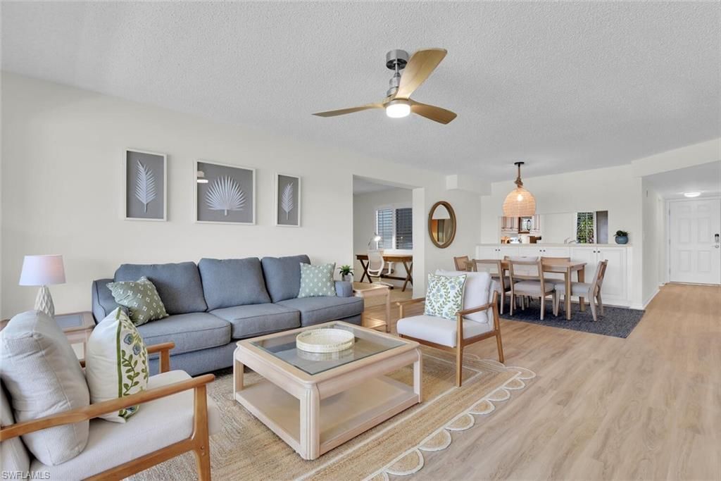 10682 Gulf Shore Dr, Unit C205, Naples, FL 34108 Photo