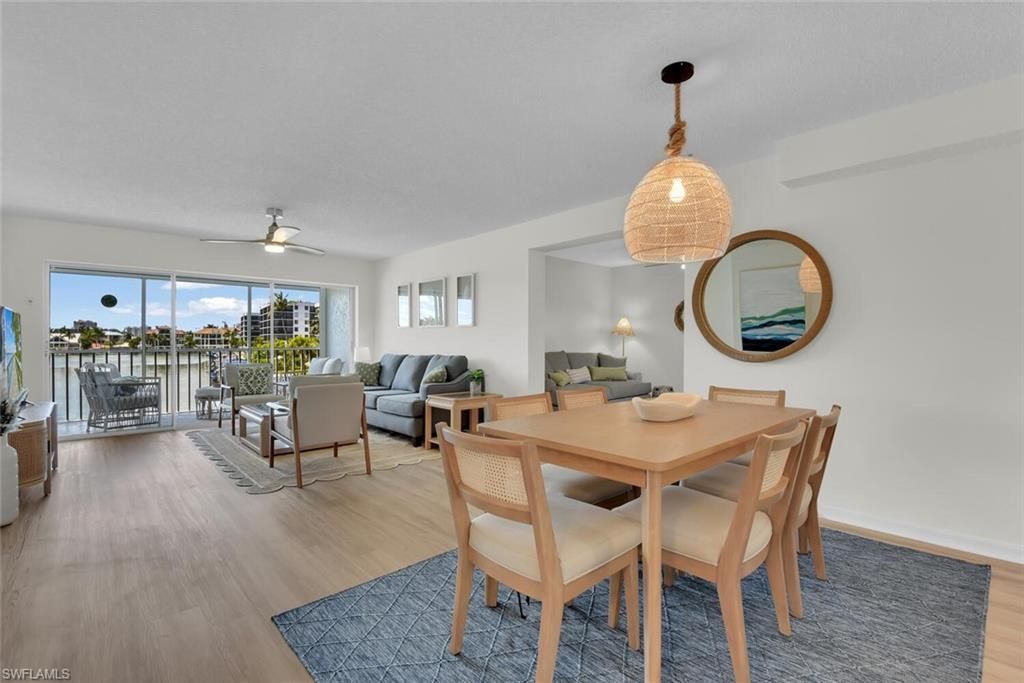 10682 Gulf Shore Dr, Unit C205, Naples, FL 34108 Photo