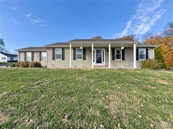 109 N MEYER N, Valmeyer, IL 62295