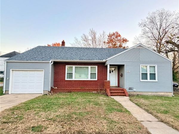 209 W Fort Scott Street, Butler, MO 64730