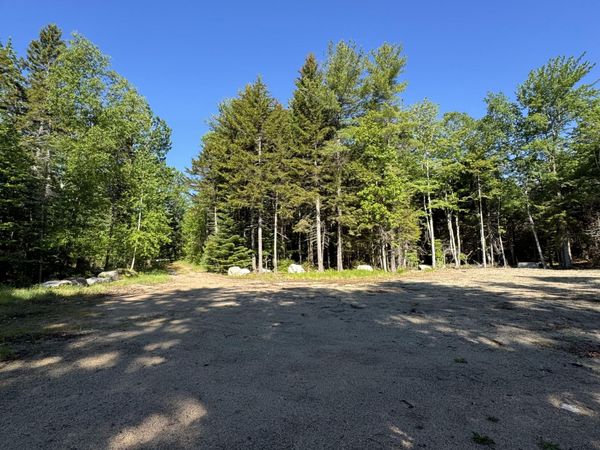 539 Sedgwick Ridge Road, Sedgwick, ME 04676