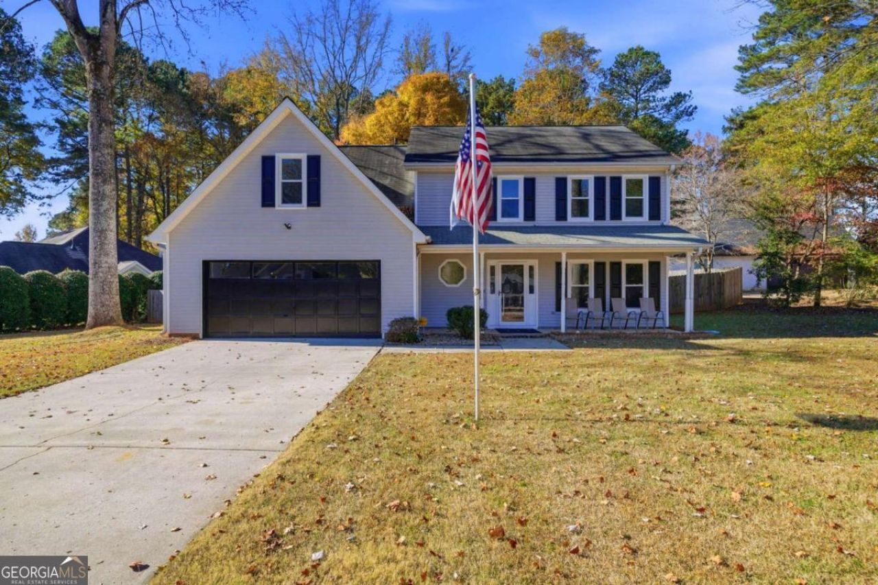 100 Glenridge Drive, Newnan, GA 30265 Main Photo