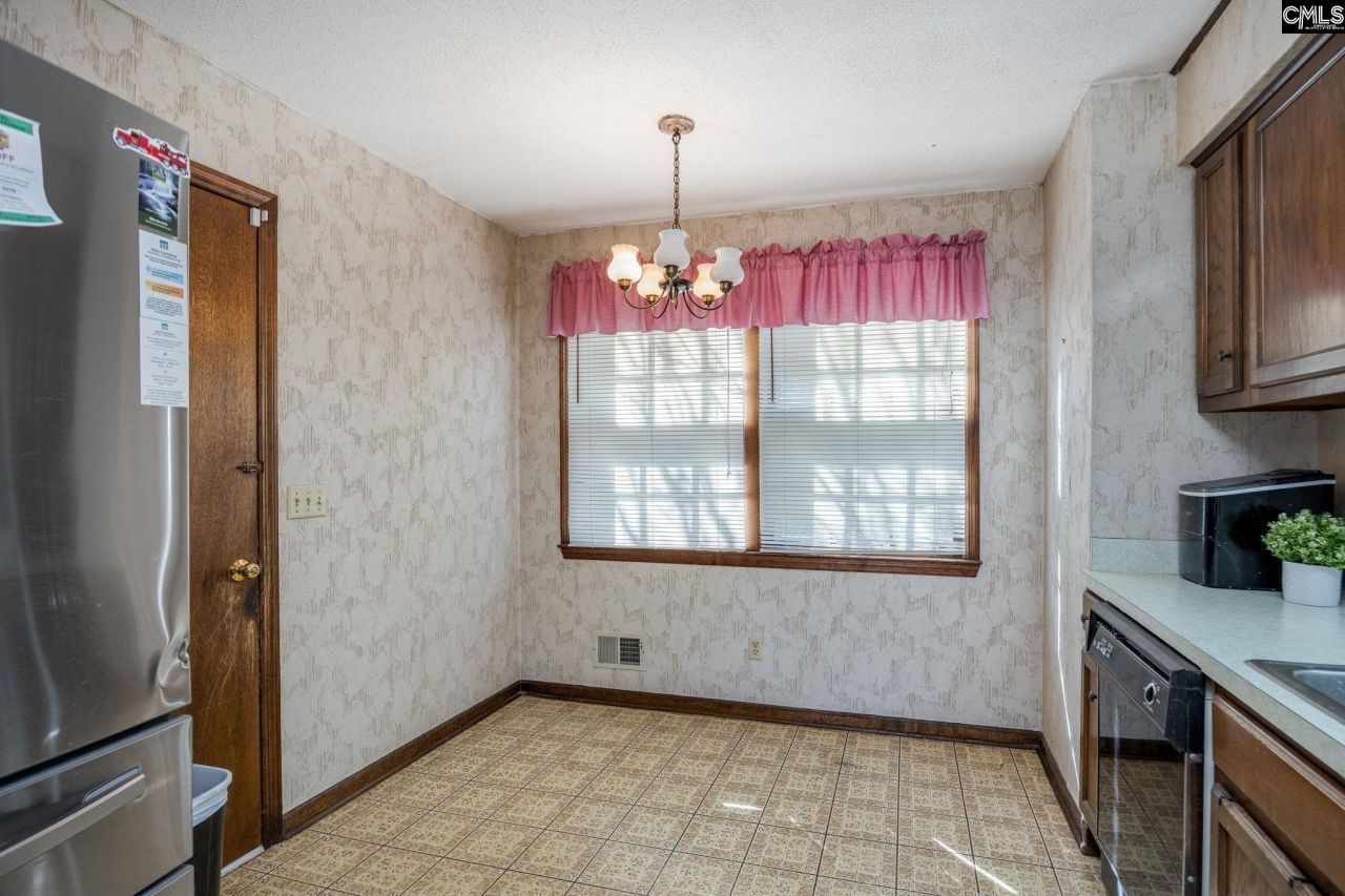 112 Longview Road Photo 12