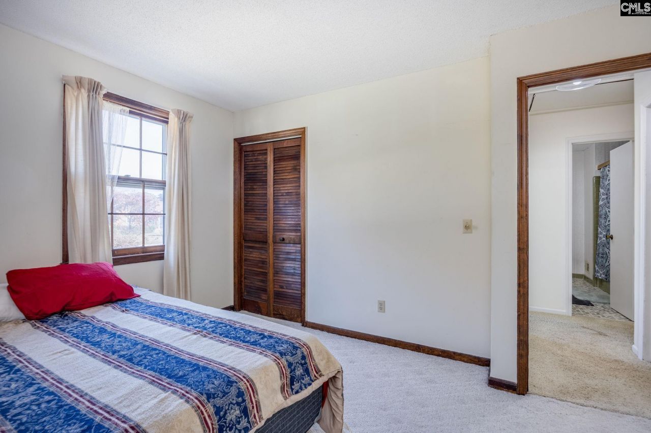 112 Longview Road Photo 18