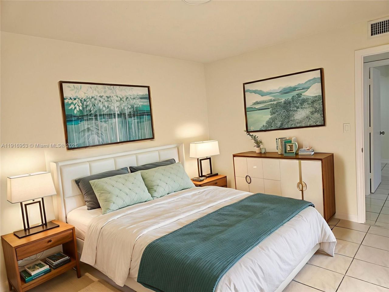 311 W Park Dr, Unit 101-13, Miami, FL 33172 Photo