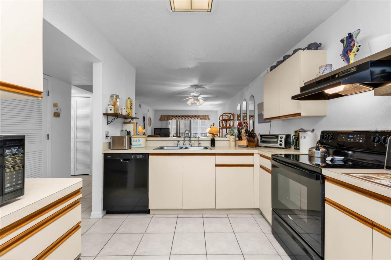 175 Kings Highway, Unit 626, Punta Gorda, FL 33983 Photo