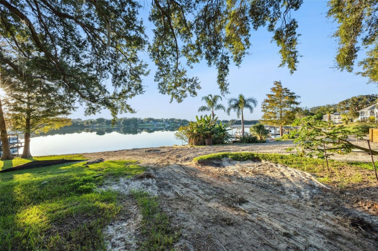 E Crooked Lake Drive, Eustis, FL 32726 Photo