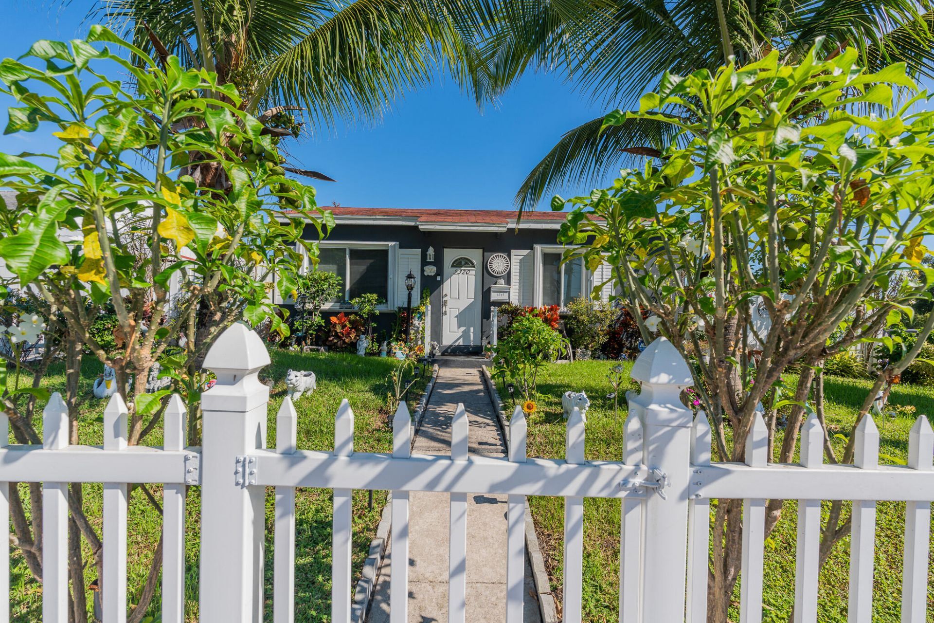 5320 Parker Avenue, West Palm Beach, FL 33405 Photo