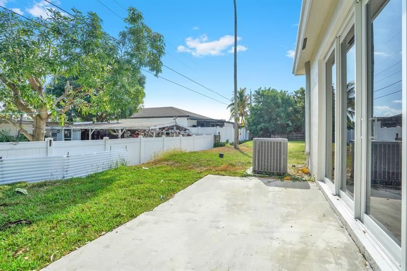 7874 Griswold Street, Lantana, FL 33462 Photo