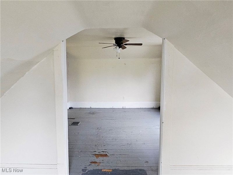 14615 Westropp Avenue, Cleveland, OH 44110 Photo 29