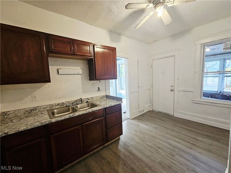 14615 Westropp Avenue, Cleveland, OH 44110 Photo 6