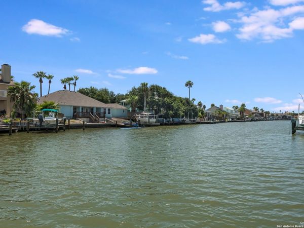 474 Bayside, Port Aransas, TX 78373