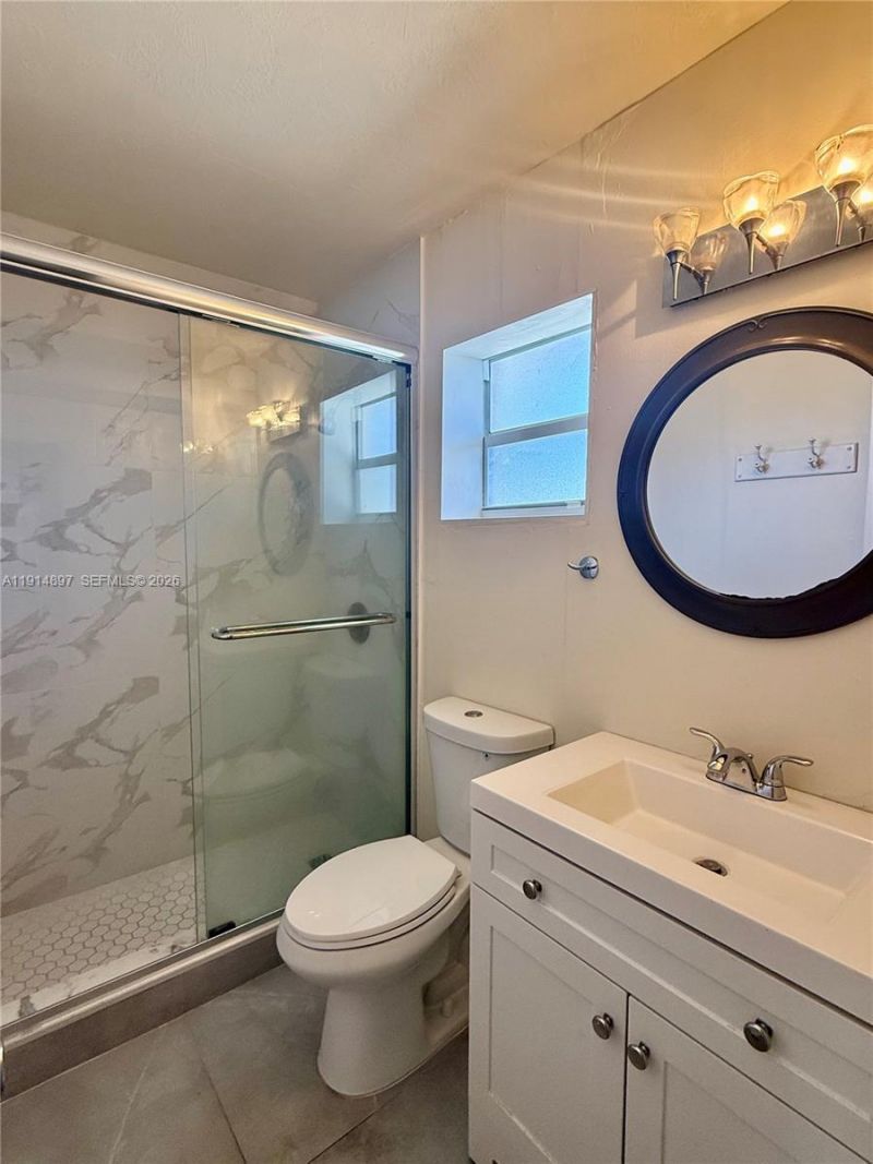 1733 Mayo St, Unit 9, Hollywood, FL 33020 Photo