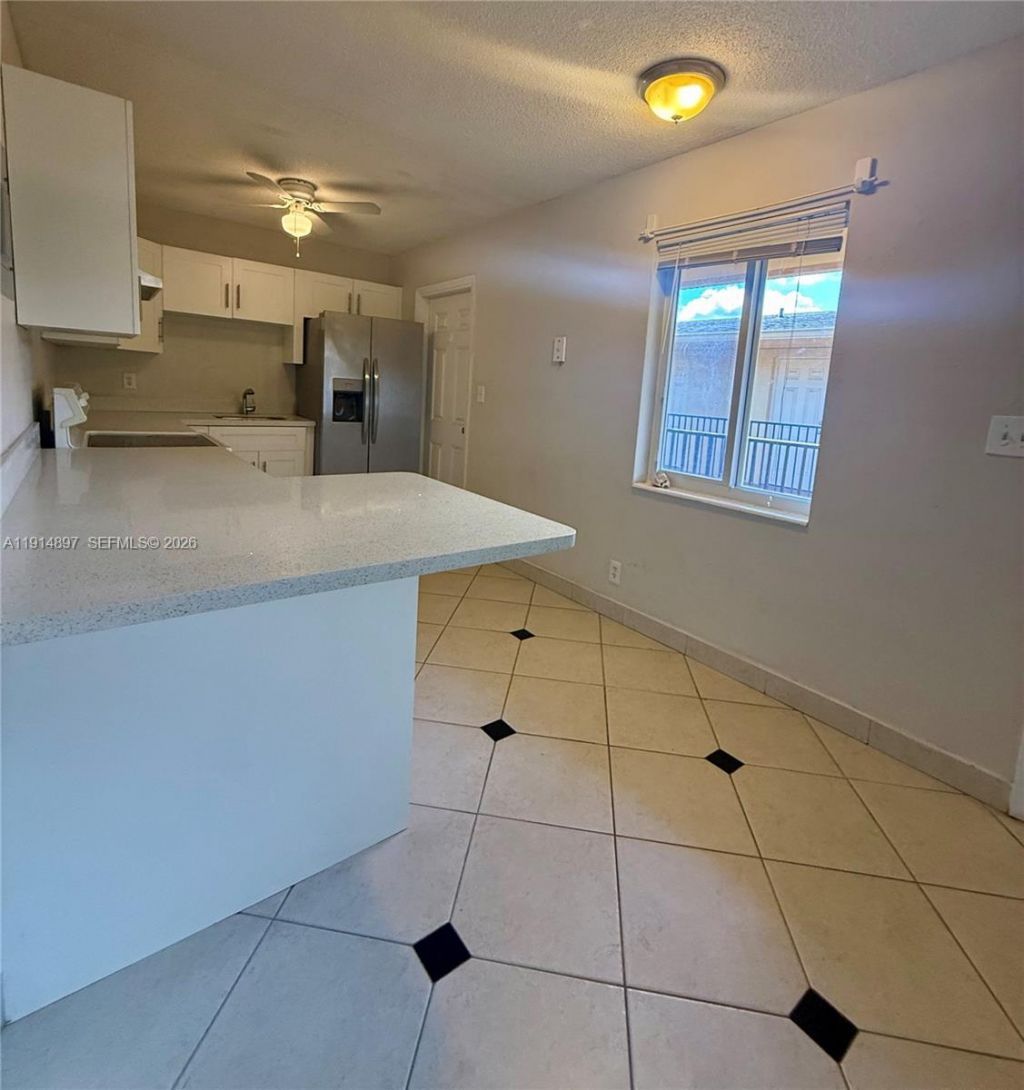 1733 Mayo St, Unit 9, Hollywood, FL 33020 Photo